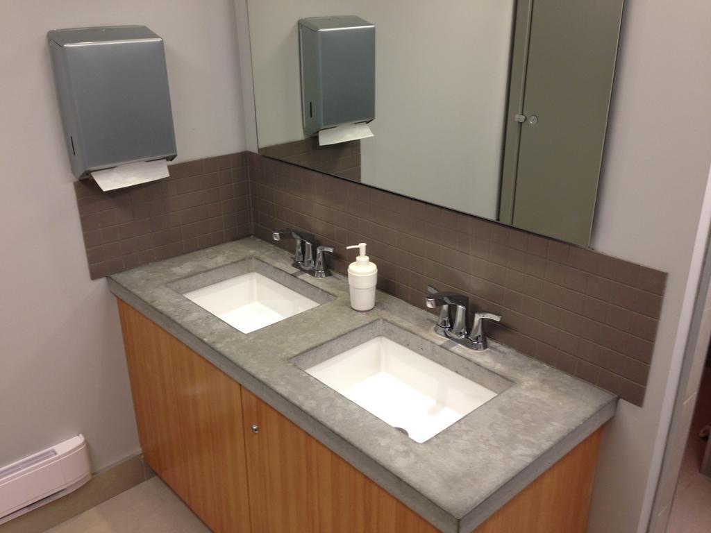 Ubc Whistler Lodge 휘슬러 객실 사진